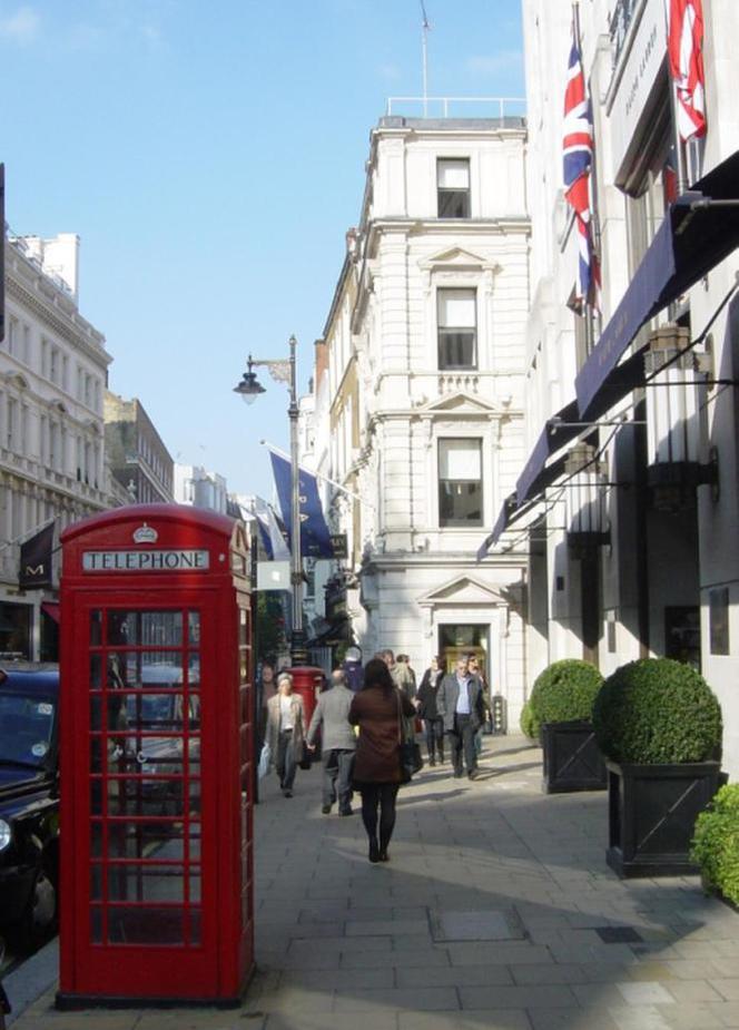 Main Streets Across the World 2009: Bond Street, Londyn