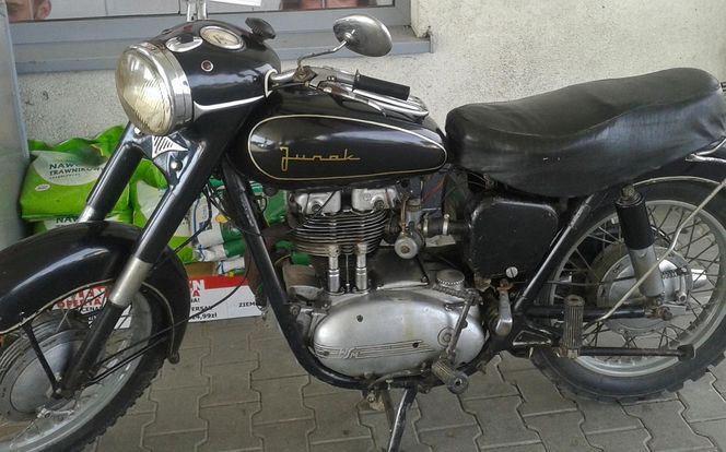 Motocykl Junak