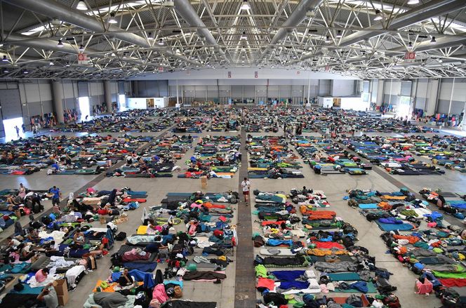   Trwa "katolicki Woodstock". Setki tysięcy osób spotkają się z papieżem