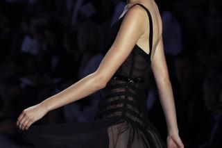 Polskie modelki na wybiegu - Paryski Tydzień Mody. Monika Jagaciak