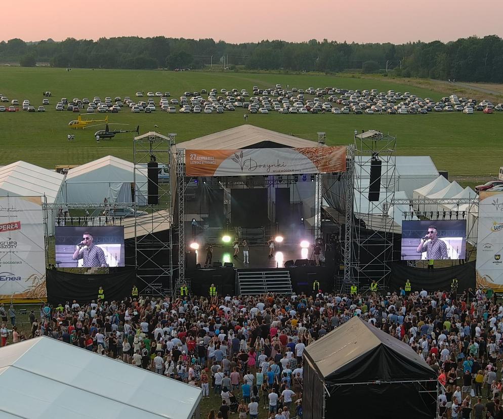 Zenek i upał rozgrzały publiczność. Tak wyglądały Dożynki Wojewódzkie 2023 w Radawcu