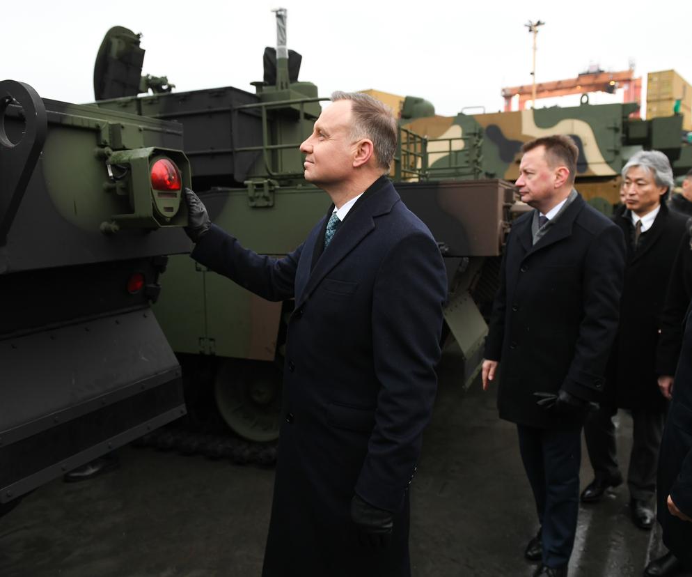 Prezydent Andrzej Duda w Gdyni. Odebrano pierwszą partię południowokoreańskich czołgów