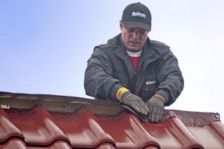 Właściwa izolacja i wentylacja dachu zapobiegają utracie ciepła