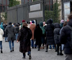 Warszawiacy szturmowali muzeum. Gigantyczne kolejki w ostatnim dniu wystawy obrazów Chełmońskiego