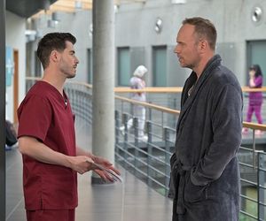 Pierwsza miłość, odcinek 4076. Kacper (Damian Kulec), Janek (Maciej Mikołajczak)