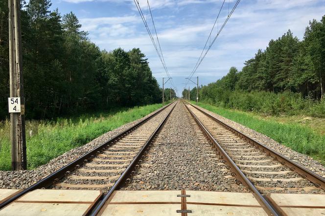 Remont linii kolejowej do lotniska w Pyrzowicach. O losie inwestycji zadecyduje aukcja elektroniczna 