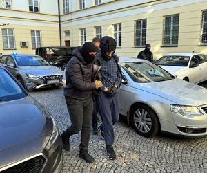 44-latek chciał podpalić biuro PO?! Jest decyzja sądu!