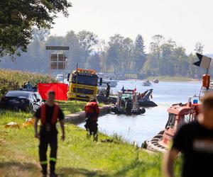 Auto zsunęło się do wody. Dramat na Kanale Grunwaldzkim