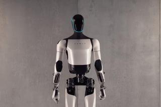 Humanoidalny robot Optimus Gen 2 od Tesli wygląda jak mordercza maszyna z pewnego filmu. Przypadek? [WIDEO, ZDJĘCIE]