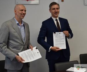 Szaflary podpisały umowę na wywiercenie odwiertu geotermalnego głębokiego na 7 km 