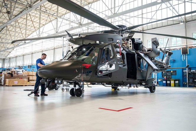 Pierwszy śmigłowiec AW149 w PZL Świdnik nabiera docelowych kształtów