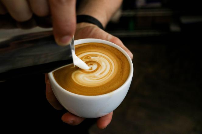 Zawód barista - jak zaparzyć dobrą kawę - taką jak w kawiarni?