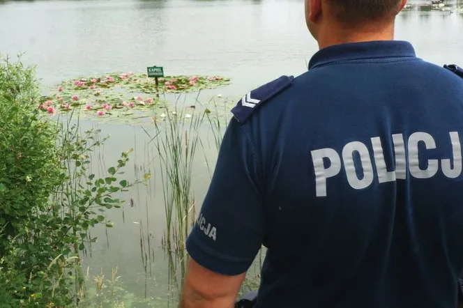 Policjanci kontrolują kąpieliska i zbiorniki wodne. Przypominają zasady bezpieczeństwa nad wodą