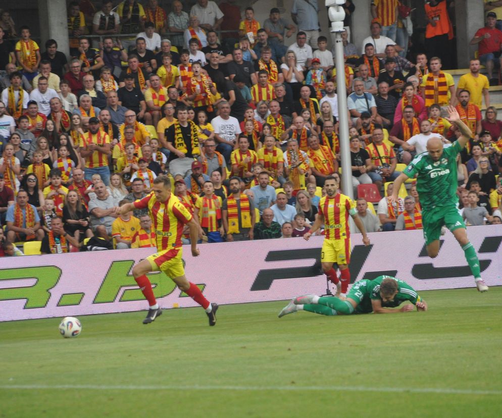 Korona Kielce odpada z Pucharu Polski! Drugoligowa Chojniczanka lepsza w rzutach karnych