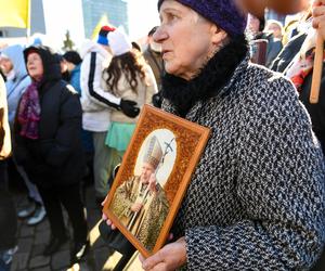 Tysiące osób na Marszu Wdzięczności za  Jana Pawła II w Gdańsku 