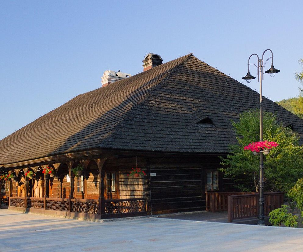 To małopolskie miasto jest nazywane Rzymem Północy. Wszystko za sprawą karczmy, w której przesiadywał diabeł