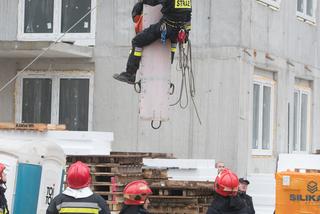 Tata umieral na dźwigu a nikt nic nie zrobił