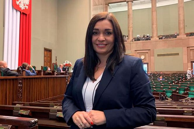 TVP показывает лояльного, спокойного Sroka. Между тем, PSL дрожит о будущем