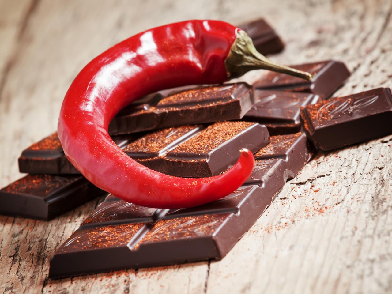 Dieta sirtfood - odmładza i odchudza. Na czym polega dieta bogata w polifenole?