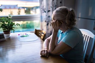 Utrata tej cechy charakteru może być wczesną oznaką demencji. Ekspertka ostrzega
