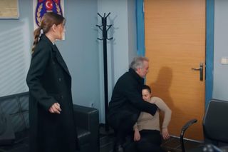 Sila ocali siostrę przed Alperem i trafi za kratki. Kuzey potraktuje ją bardzo okrutnie.