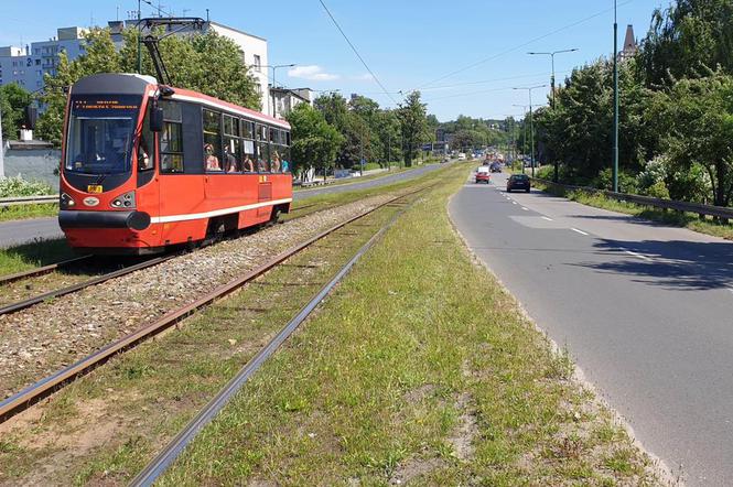 Torowisko tramwajowe wzdłuż ulicy 1 Maja w Sosnowcu 