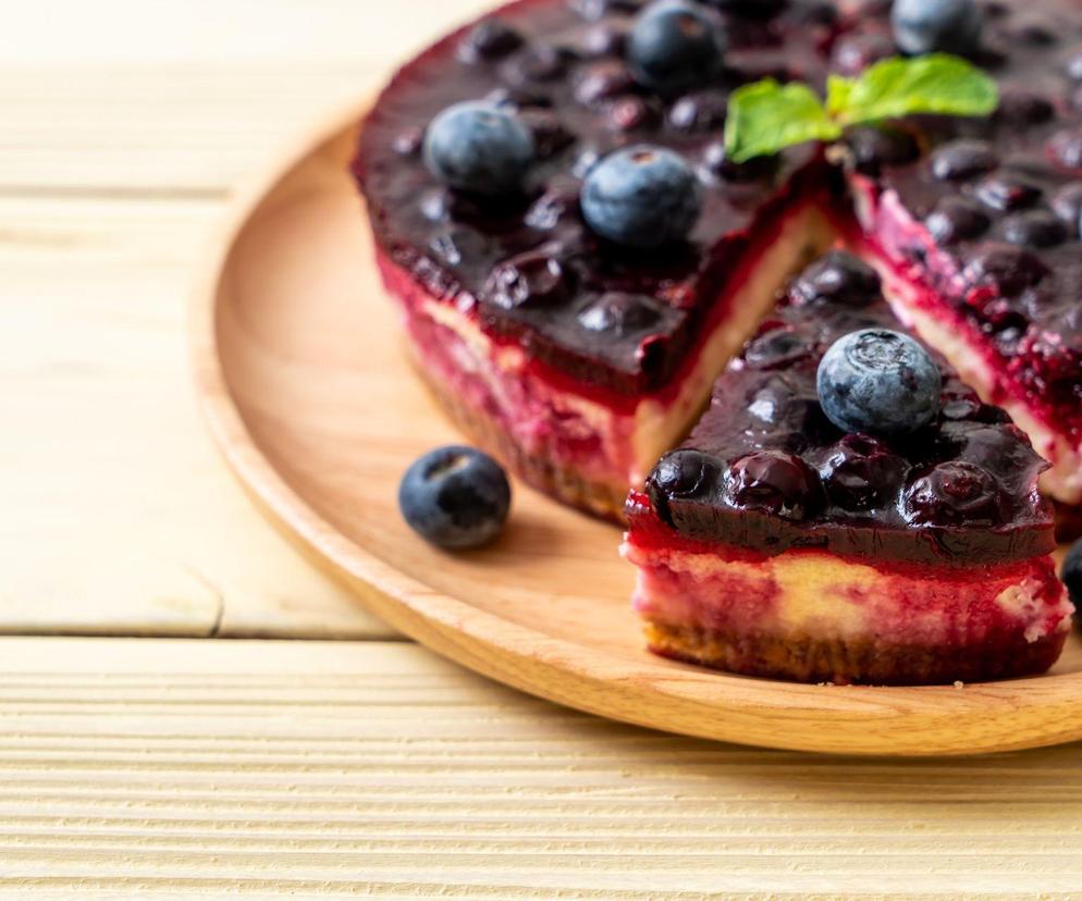 fit sernik z jagodami