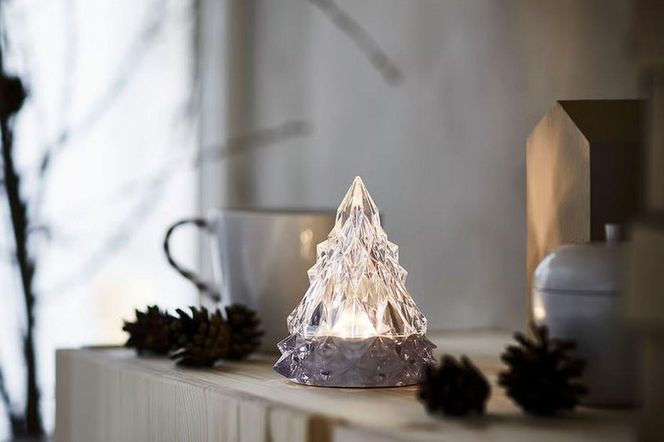 Świetlne dekoracje na Boże Narodzenie