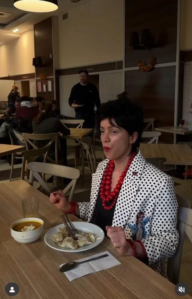 Julia Kuczyńska jako Joanna Senyszyn