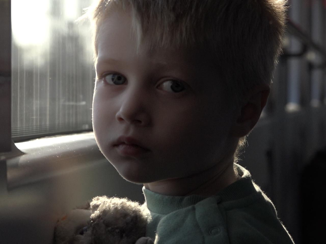 NIE MOGĘ TU BYĆ - Student z Poznania nagrał film o uchodźcach w Polsce!