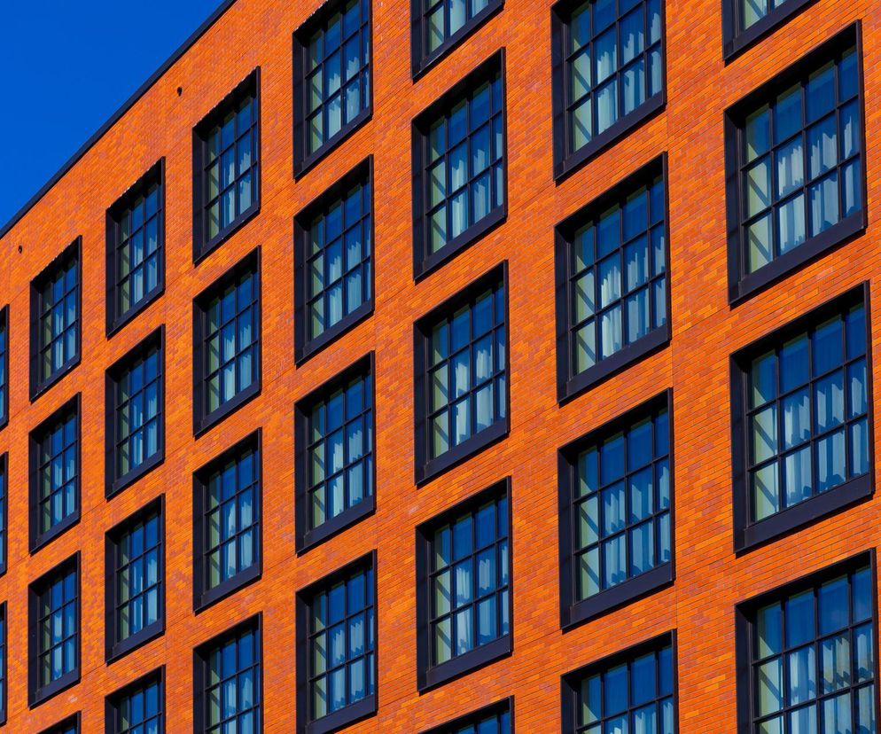 Elewacje ceramiczne. Najpopularniejsze materiały i technologie