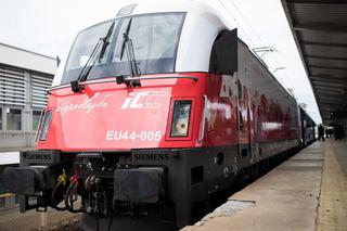 Biało-czerwone lokomotywy PKP Intercity