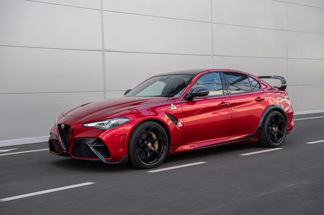 Alfa Romeo Giulia GTA & GTAm (2021)