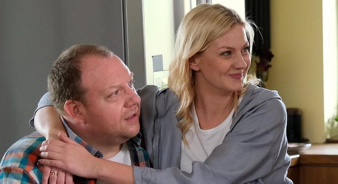 M jak miłość. Tadeusz okłamie Jagodę w sprawie swojej byłej! Od tego zacznie się małżeński kryzys? - ZDJĘCIA