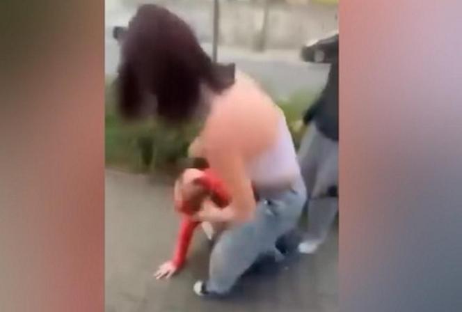 Brutalne pobicie nastolatki w Poznaniu. Jej rówieśniczki wszystko nagrywały