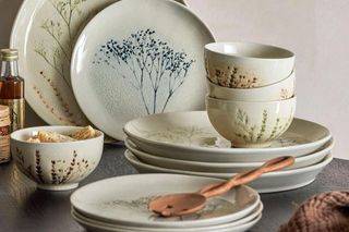 Naczynia idealne na wiosnę i lato