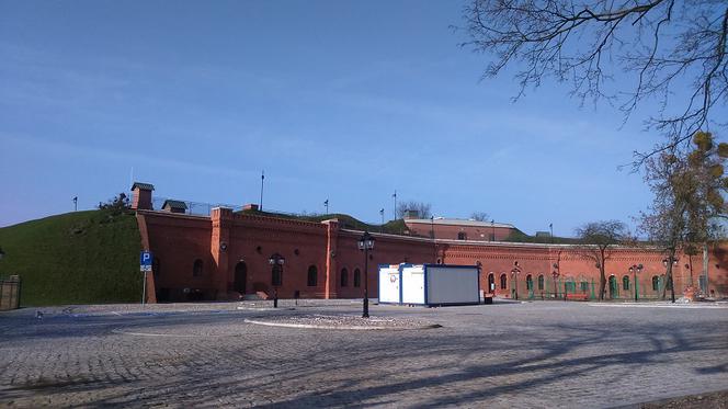 Fort dla Muzeum Twierdzy Toruń gotowy. Na wystawy i otwarcie trzeba jeszcze poczekać [ZDJĘCIA]