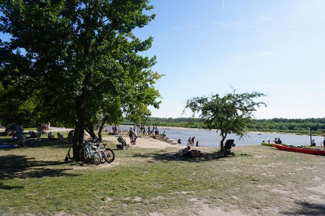 Plaża Romantyczna nad Wisłą w Warszawie