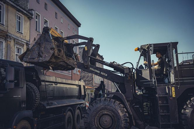 Szpital polowy w Nysie przyjął już 186 pacjentów. Trafiają tu także najmłodsi pacjenci 