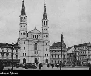 Po dwóch wieżach pozostała już tylko legenda