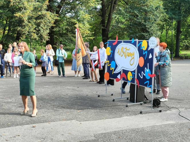 Łódzkie rozpoczęcie roku szkolnego. Jakie emocje towarzyszą uczniom?