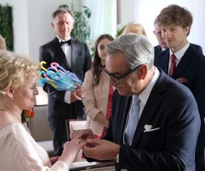 	M jak miłość odc. 1836. Marta (Dominika Ostałowska), Jacek Milecki (Robert Gonera), Łukasz (Jakub Józefowicz)