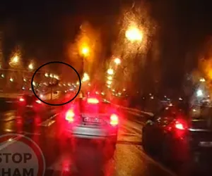 Kraków: kierowca z impetem wjechał w pieszego. Ranny wzbił się kilka metrów nad ziemię