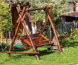 Jak wybrać hustawkę do ogrodu i gdzie ją postawić?