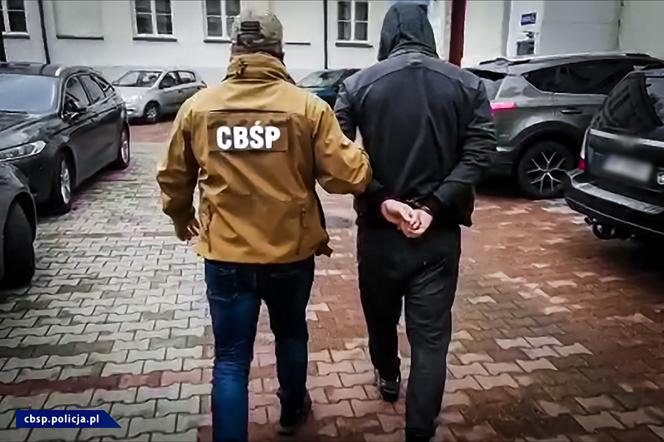 Płock. Bili go i grozili jego rodzinie, zabierając 85 tys. euro! To przez niemiecką plantację konopi [WIDEO, ZDJĘCIA]