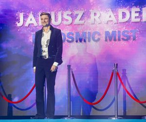 Janusz Radek śpiewał w zespole rockowym, występował w kabarecie, teraz powalczy o wyjazd na Eurowizję