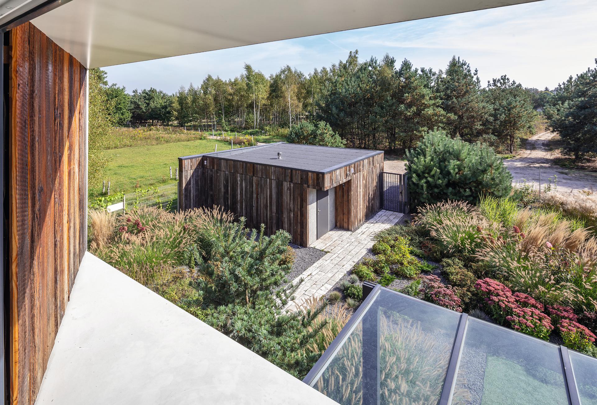 Dom jednorodzinny w Żabiej Woli 4