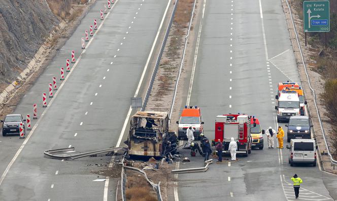 Czteroletnie bliźniaki spłonęły żywcem w autokarze