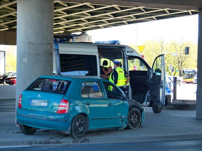 Wypadek na rondzie Zesłańców Syberyjskich w Warszawie