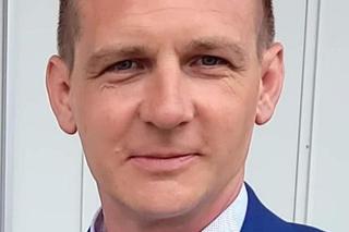 Polak walczy o życie po zderzeniu z koniem